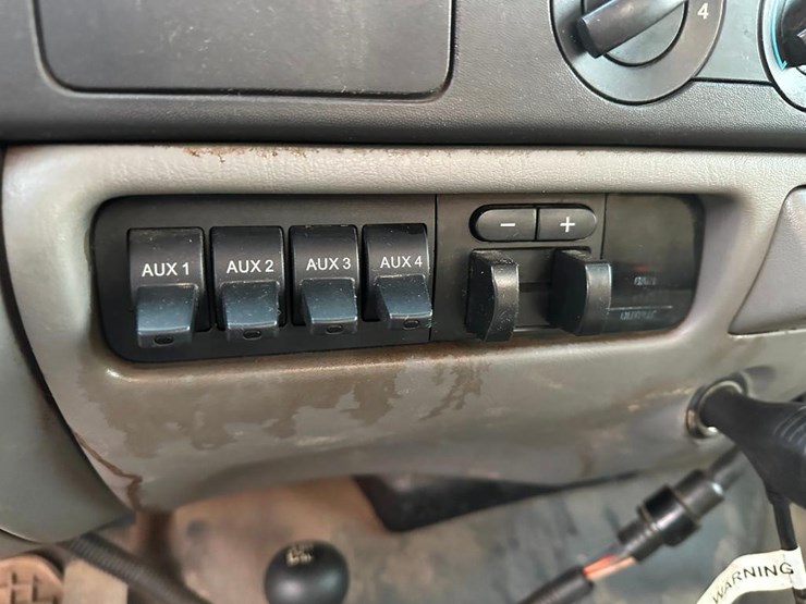 2006-ford-f250-xl-image-49