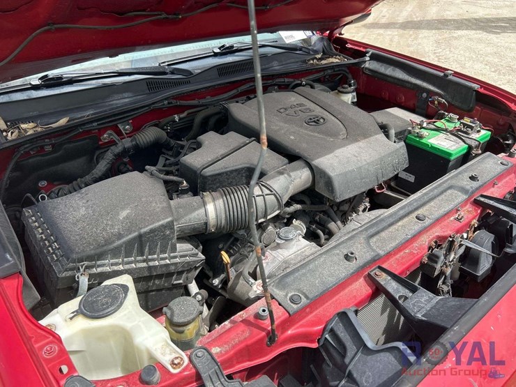 2021-toyota-tacoma-image-8