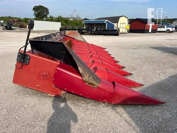 case-ih-1083-image-6