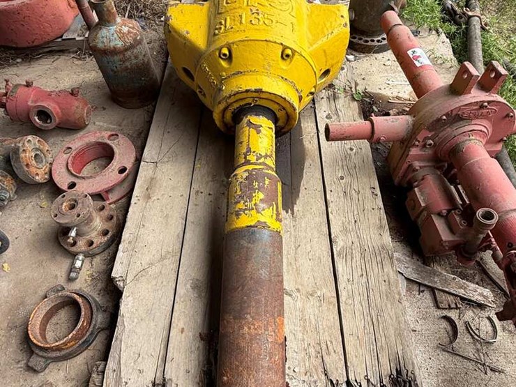 sl-135-rotary-drilling-swivel-image-3