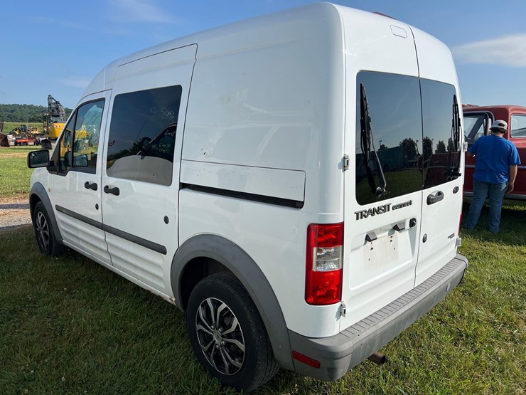 2013-ford-transit-connect-image-10