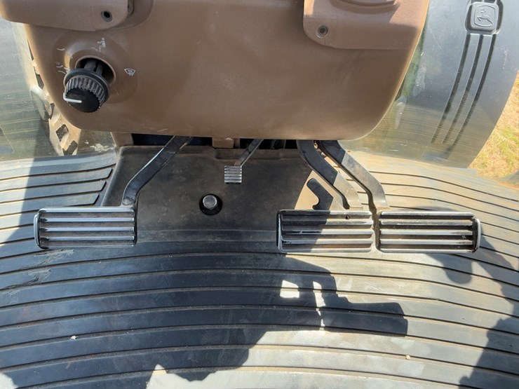 john-deere-8420-image-29