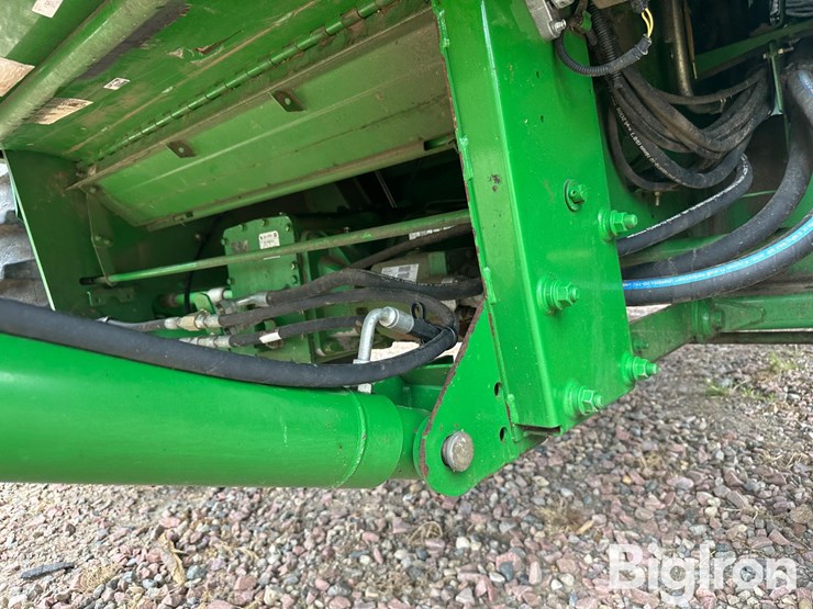 2008-john-deere-9770-sts-image-17