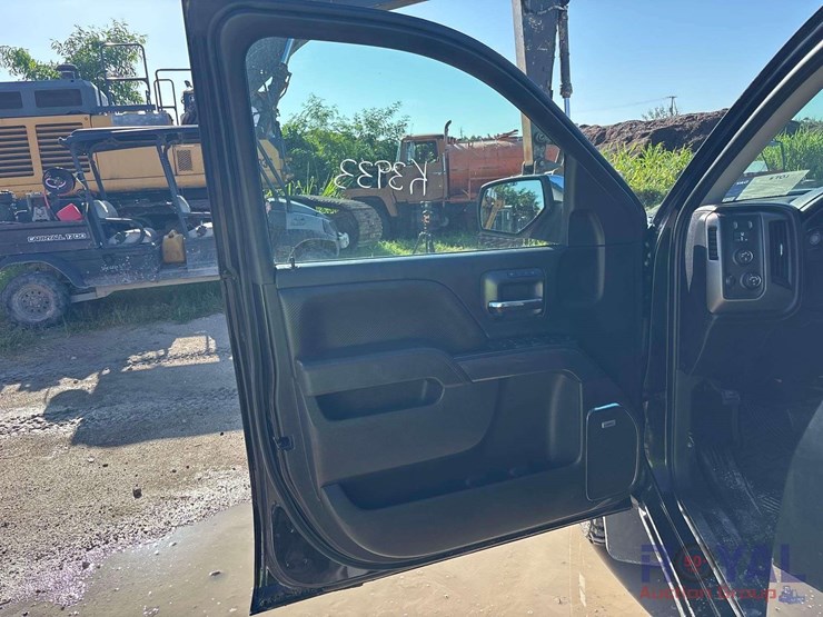 2016-gmc-sierra-1500-slt-image-9