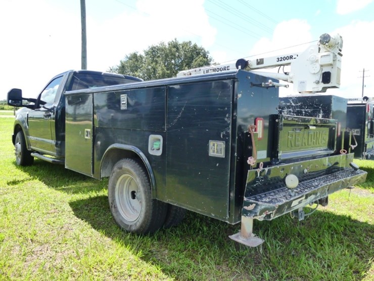 2019-ford-f350-xl-image-4