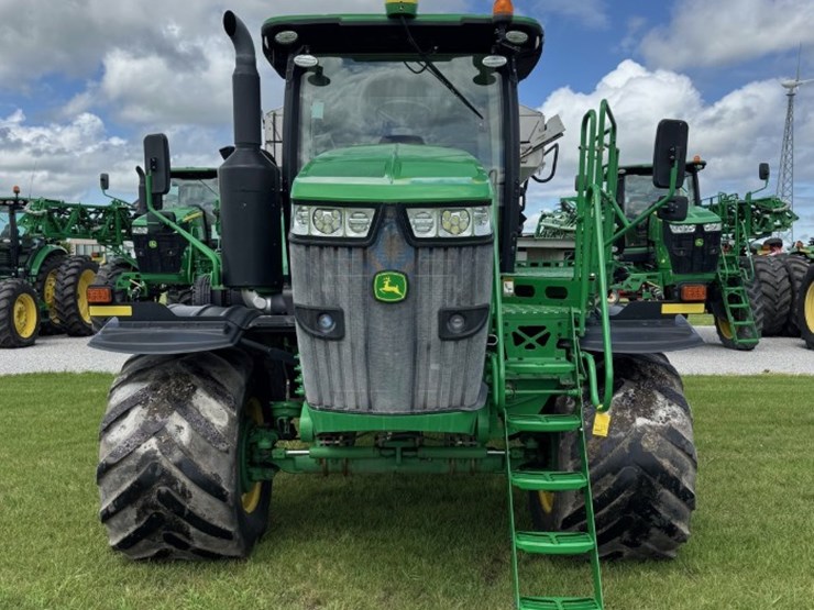 2020-john-deere-f4365-image-6