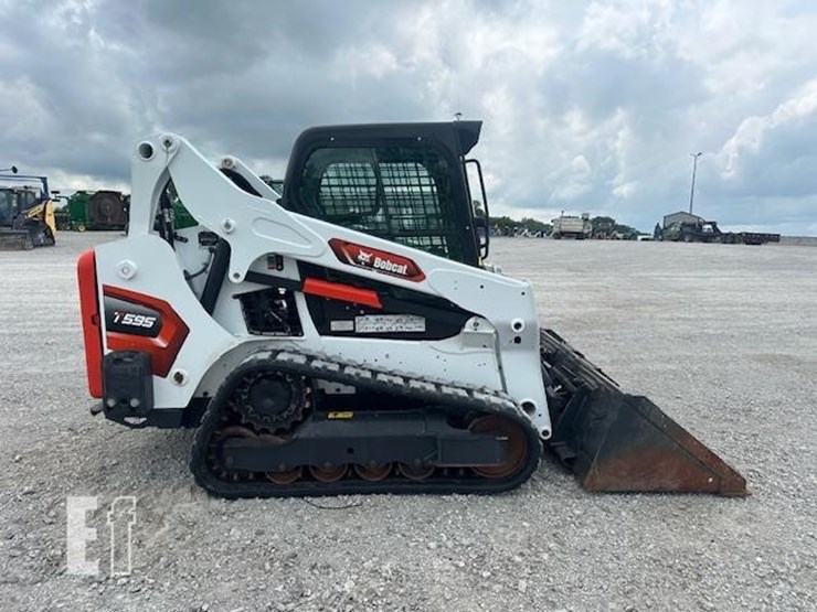 2023-bobcat-t595-image-6
