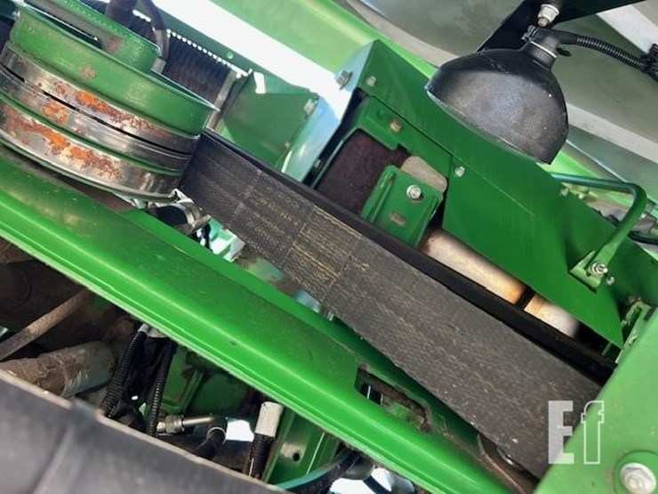 2014-john-deere-s680-image-28