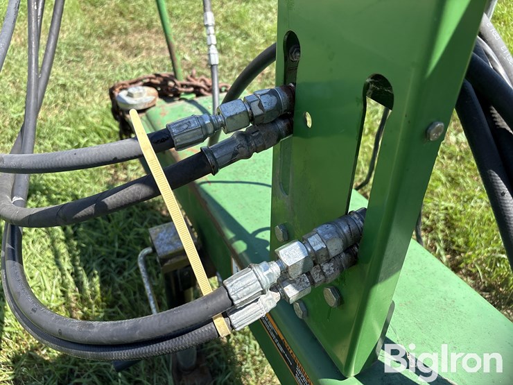 2010-john-deere-2410-image-12