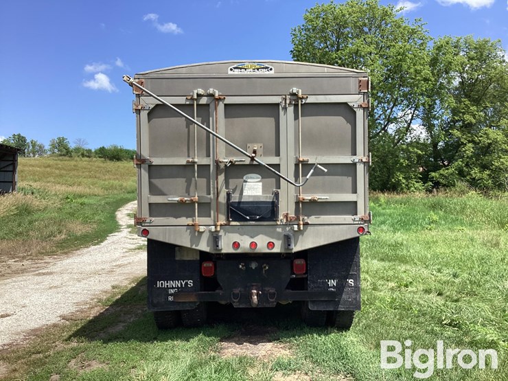 1996-kenworth-t800-image-6