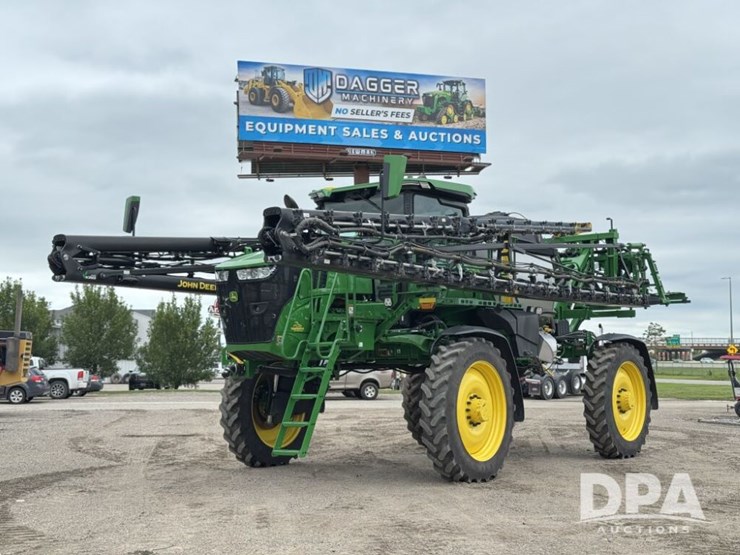 2023-john-deere-412r-image-3