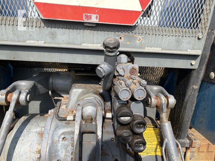 new-holland-7610s-image-17