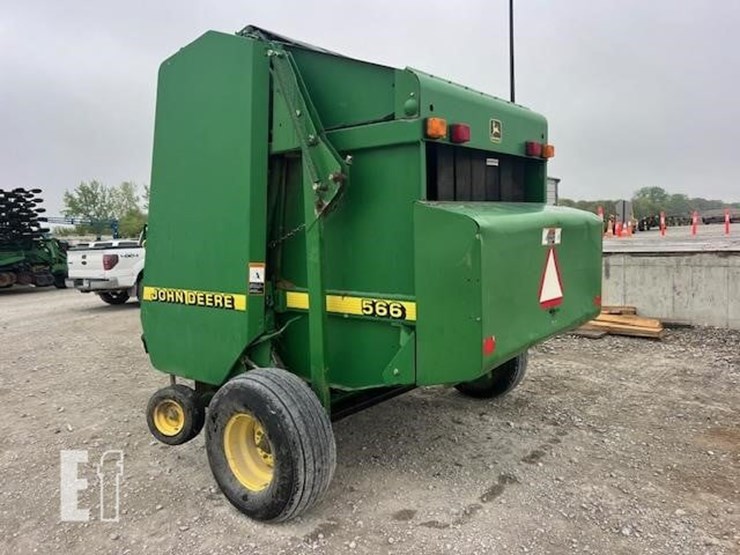 1997-john-deere-566-image-3