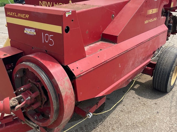 new-holland-311-image-22