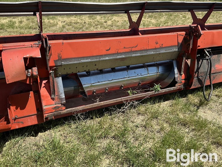 massey-ferguson-9024-image-11