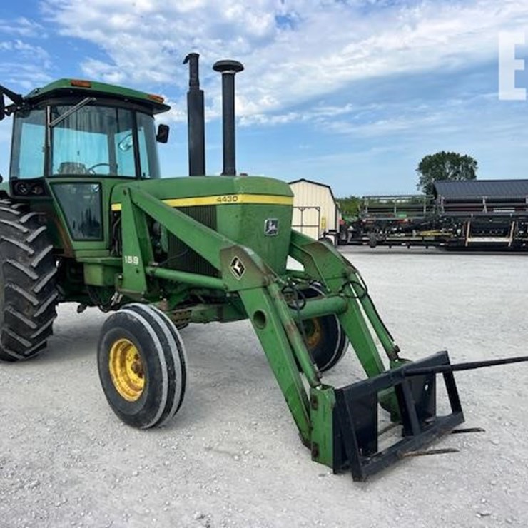 JOHN DEERE 4430H