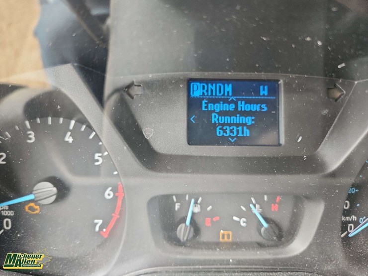 2019-ford-transit-image-13