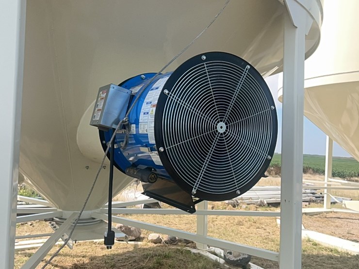 concept-5,000-bushel-hopper-bin,-fully-equipped-with-agi-grainguard-10-hp-bin-fan-with-three-phase-electric-motor-image-41