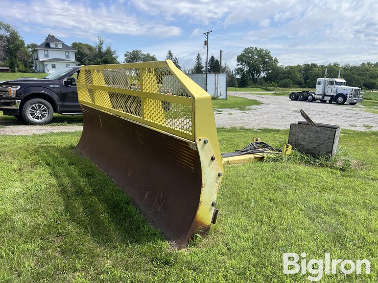 john-deere-8220-image-5