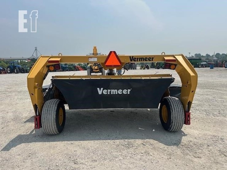 2014-vermeer-mc3700-image-4