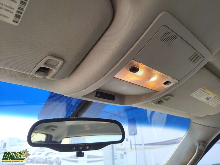 2013-chevrolet-silverado-1500-image-15