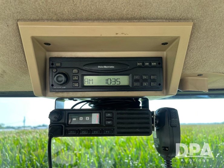 2010-john-deere-9530t-image-72