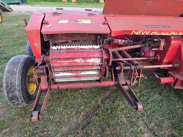 new-holland-900-image-21