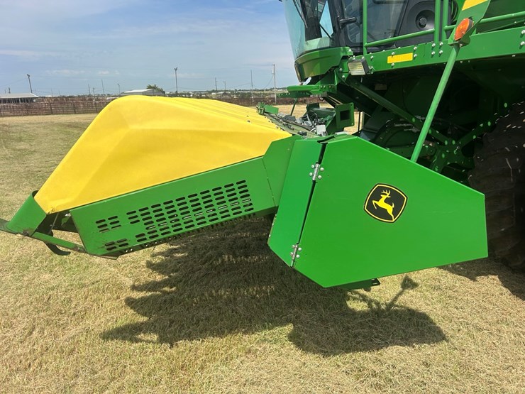 2016-john-deere-cs690-image-34