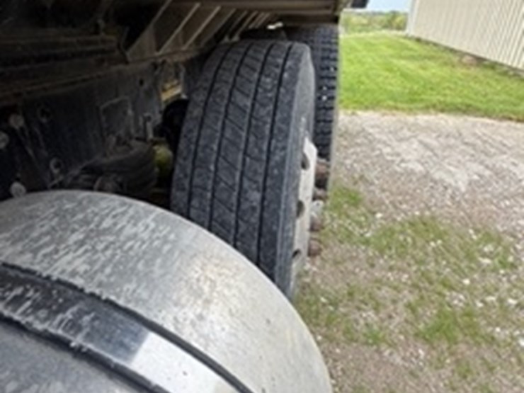 2012-kenworth-t800-image-20