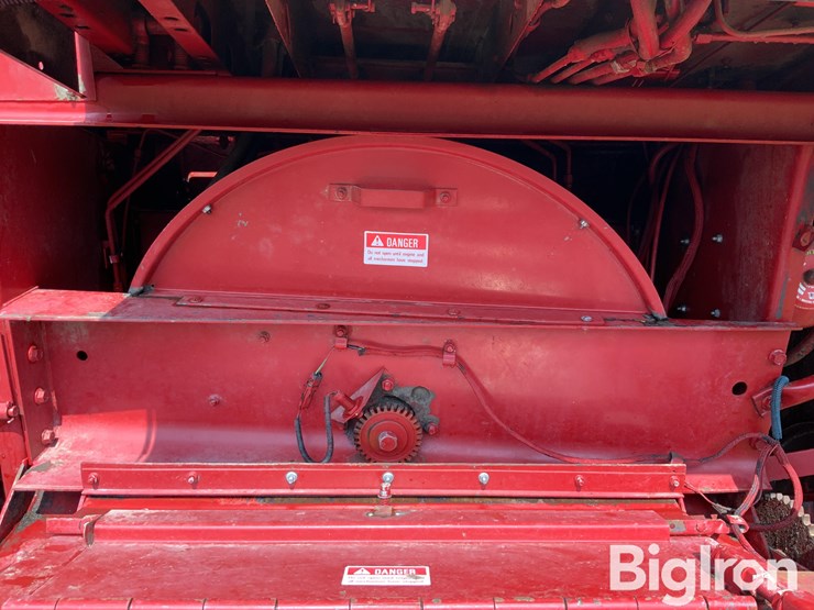 1989-case-ih-1660-image-15