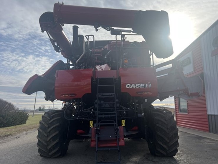 2022-case-ih-8250-image-15