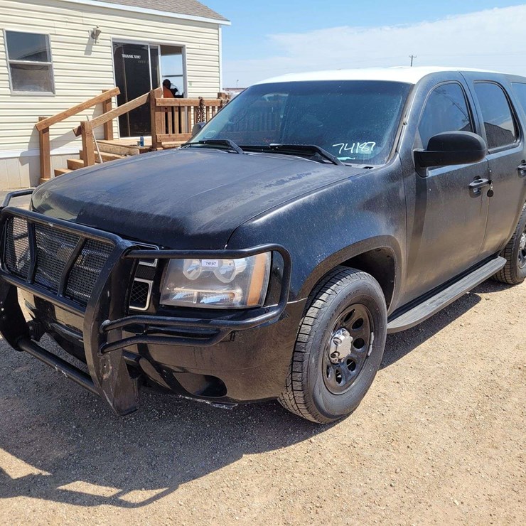 2010 CHEVROLET TAHOE LS