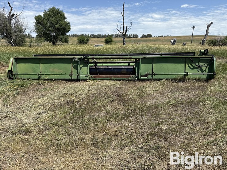 1979-john-deere-224-image-8