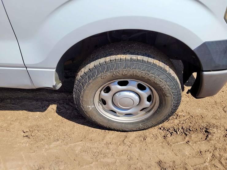 2011-ford-f150-xl-image-15