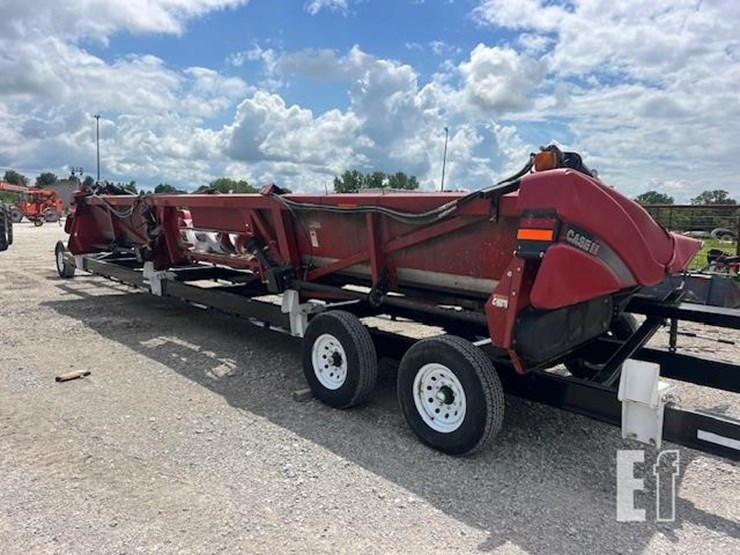 2011-case-ih-3412-image-8