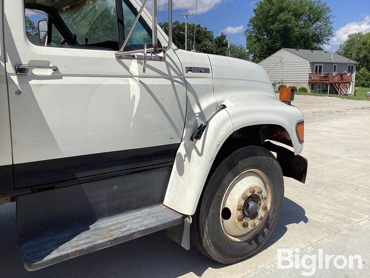 1998-ford-f700-image-14
