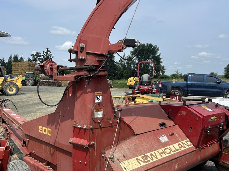 new-holland-900-image-8