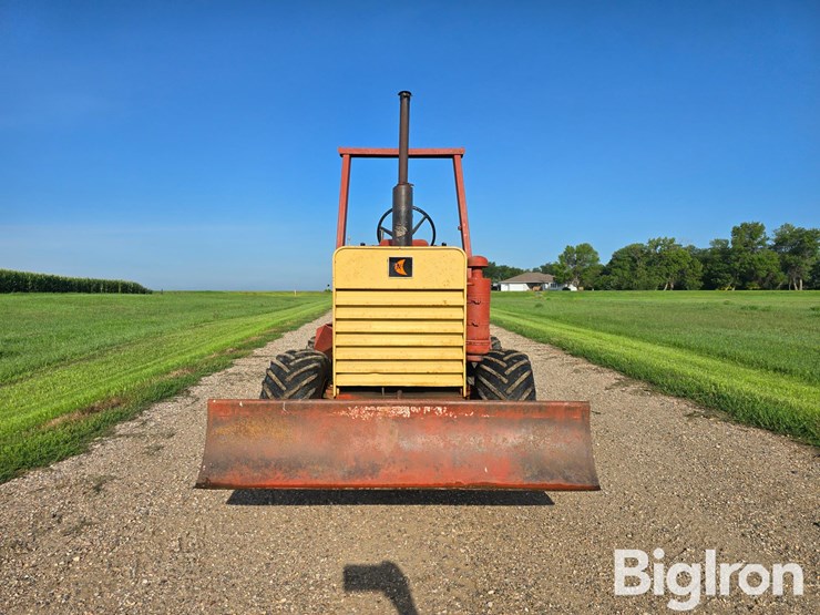 ditch-witch-2300-image-2
