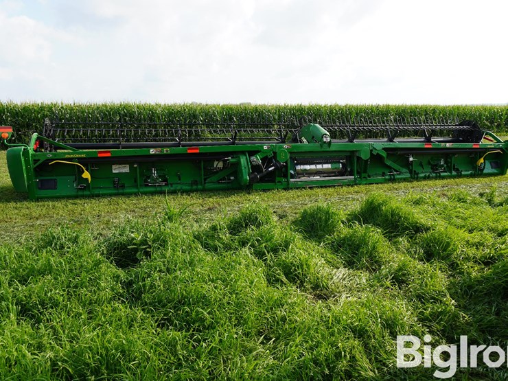 2019-john-deere-740fd-image-9