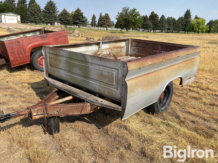 1960-chevrolet-trailer-image-1