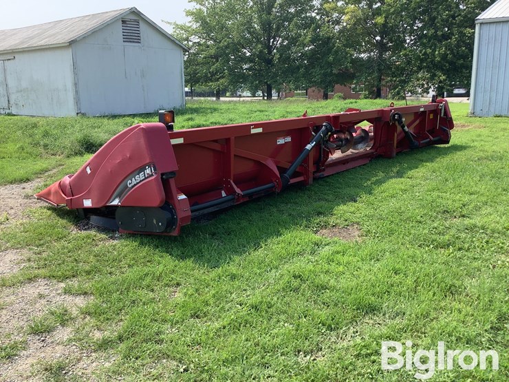2010-case-ih-2612-image-7