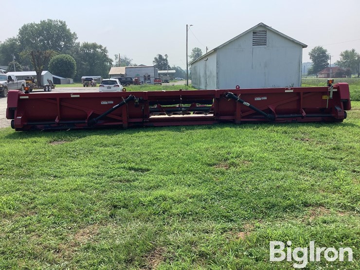 2010-case-ih-2612-image-6