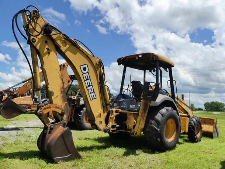 deere-410g-image-3