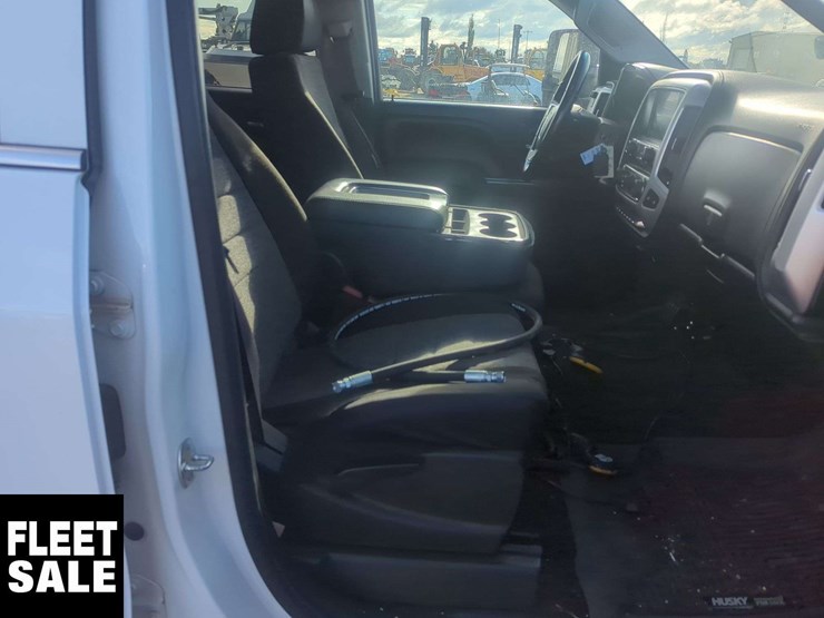 2016-gmc-sierra-3500hd-image-15