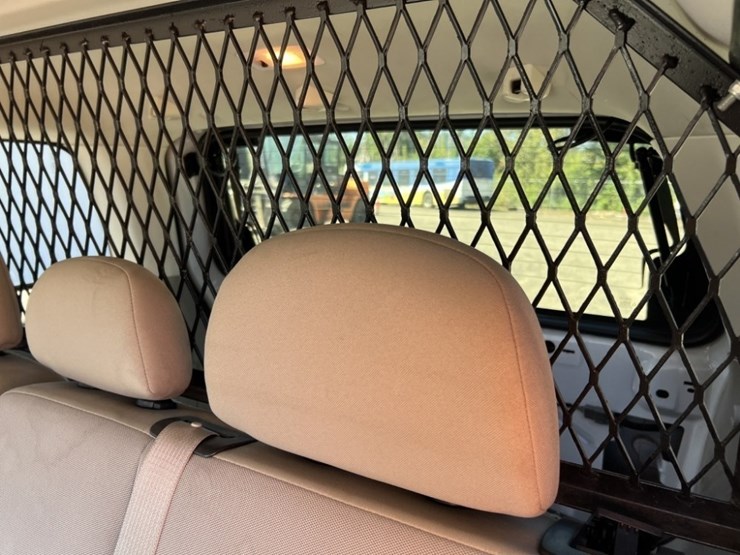 2012-ford-escape-image-19