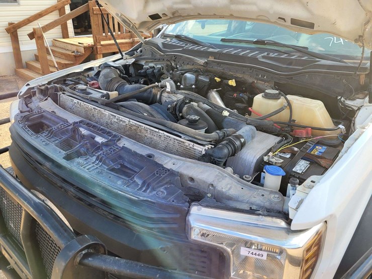 2018-ford-f550-image-13