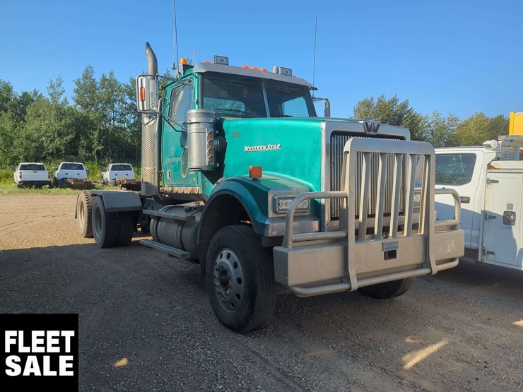 2010-western-star-4900-image-2