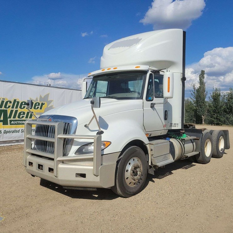 2017 INTERNATIONAL PROSTAR