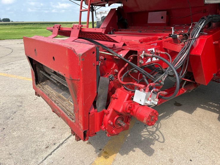 case-ih-2388-image-13