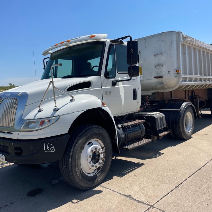 FRUEHAUF Trailer